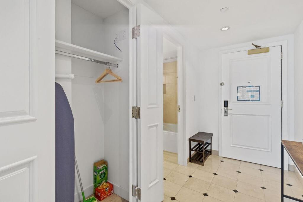 2br 3ba On The Boardwalk Cozysuites *