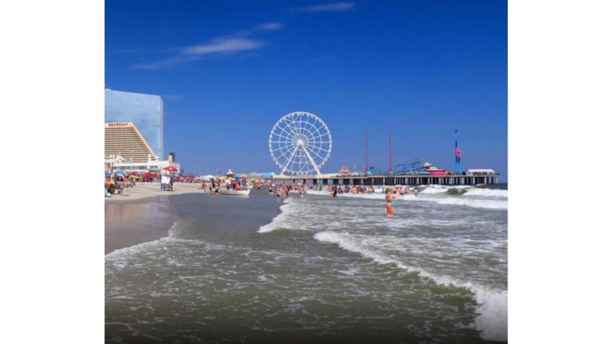 2br 3ba On The Boardwalk Cozysuites Apartment Atlantic City