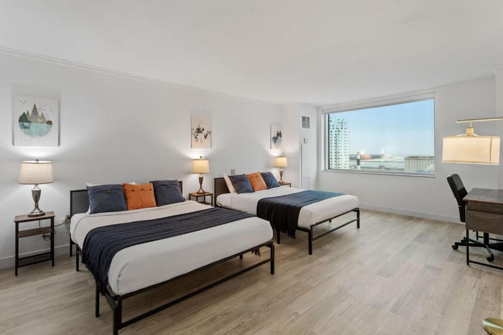 2br 3ba On The Boardwalk Cozysuites Apartment